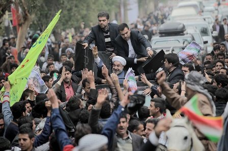 انتقادی به منتقدان دولت و سفرهای استانی