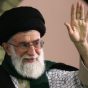 درباره آنها که مدعی هستند رهبر مقصر مشکلات کشور است!؟