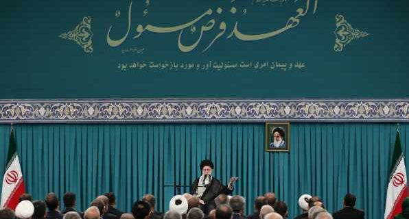 تأملی بهتر در سخنان صریح امام خامنه‌ای در دیدار با نمایندگان مجلس